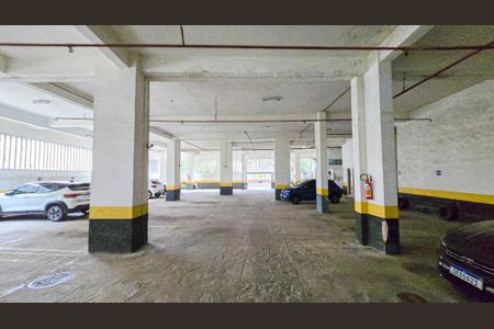 Apartamento à venda com 77m², 2 quartos e 1 vagaGaragem