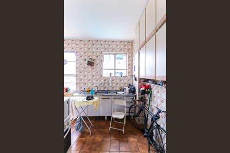 Apartamento à venda com 77m², 2 quartos e 1 vagaCozinha