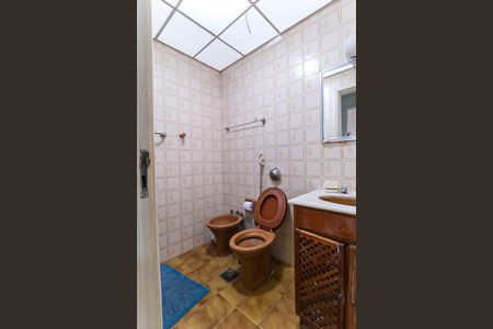 Apartamento à venda com 77m², 2 quartos e 1 vagaBanheiro Social