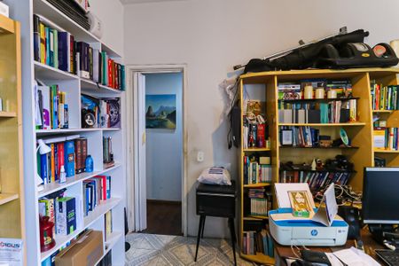 Apartamento à venda com 77m², 2 quartos e 1 vagaQuarto 2 