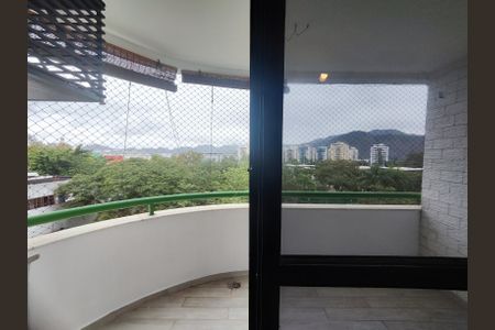 Varanda de apartamento para alugar com 3 quartos, 88m² em Barra da Tijuca, Rio de Janeiro