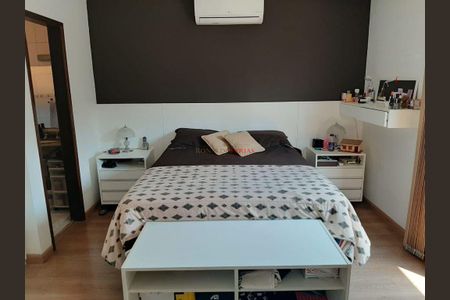 Casa à venda com 3 quartos, 191m² em Vila Santana, São Paulo