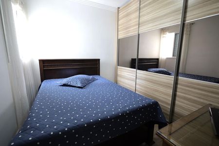 Apartamento à venda com 100m², 3 quartos e 3 vagasQuarto 2