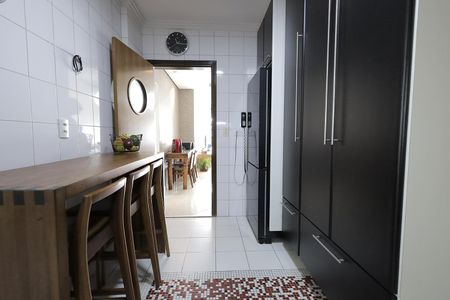 Apartamento à venda com 100m², 3 quartos e 3 vagasCozinha