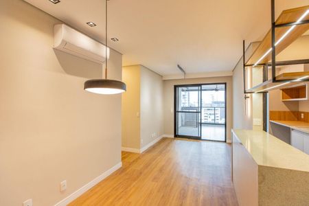 Apartamento à venda com 2 quartos, 74m² em Pinheiros, São Paulo
