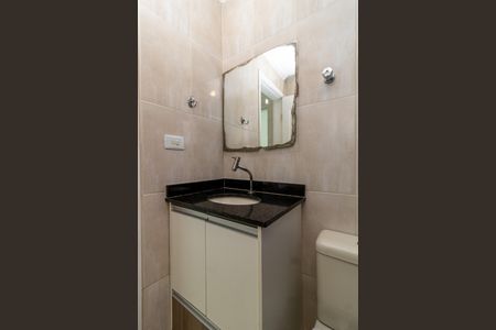 Casa para alugar com 42m², 2 quartos e sem vaga Casa para alugar com 42m², 2 quartos e sem vagaBanheiro