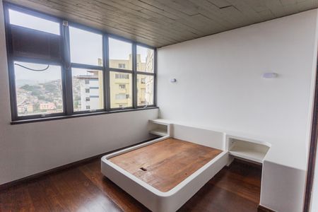 Apartamento para alugar com 183m², 4 quartos e 3 vagasSuíte