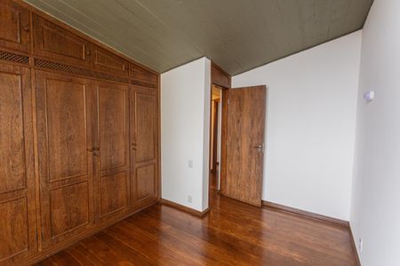 Apartamento para alugar com 183m², 4 quartos e 3 vagasQuarto 3