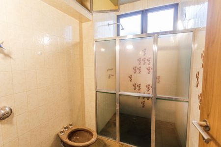 Apartamento para alugar com 183m², 4 quartos e 3 vagasBanheiro Social