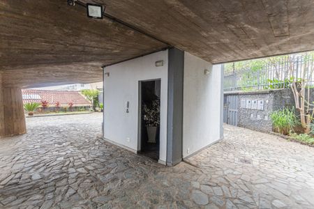 Apartamento para alugar com 183m², 4 quartos e 3 vagasEntrada