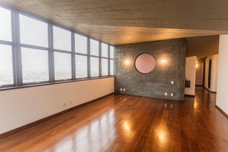 Apartamento para alugar com 183m², 4 quartos e 3 vagasSala 2
