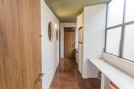 Apartamento para alugar com 183m², 4 quartos e 3 vagasÁrea de Serviço