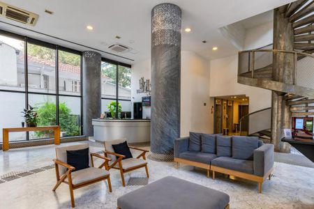 Studio para alugar com 26m², 1 quarto e 1 vaga Studio para alugar com 26m², 1 quarto e 1 vagaHall Social