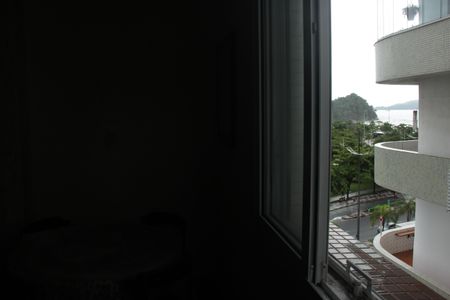 Sala de apartamento para alugar com 1 quarto, 61m² em José Menino, Santos