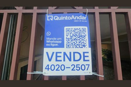 Casa à venda com 298m², 6 quartos e 3 vagas Casa à venda com 298m², 6 quartos e 3 vagasFachada - plaquinha