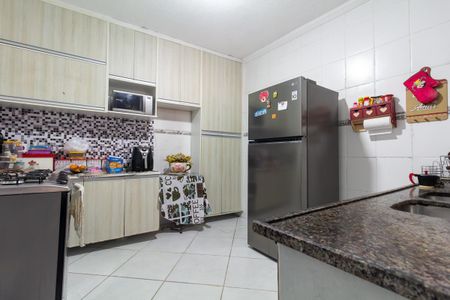 Casa à venda com 298m², 6 quartos e 3 vagas Casa à venda com 298m², 6 quartos e 3 vagasCozinha 2