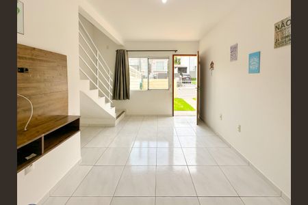 Sala de casa para alugar com 2 quartos, 73m² em Potecas, São José