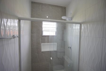 Casa de condomínio para alugar com 80m², 3 quartos e 2 vagasBanheiro