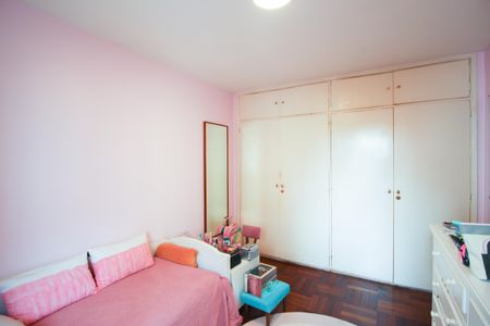 Apartamento à venda com 127m², 3 quartos e 2 vagasQuarto 2