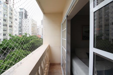Apartamento à venda com 127m², 3 quartos e 2 vagasVaranda