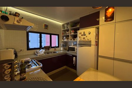 Apartamento à venda com 127m², 3 quartos e 2 vagasCozinha