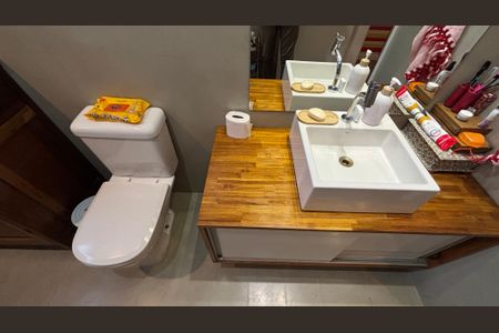 Apartamento à venda com 127m², 3 quartos e 2 vagasBanheiro