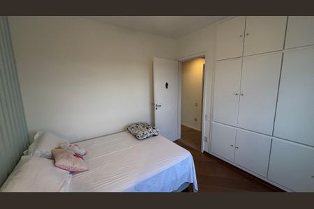 Apartamento à venda com 127m², 3 quartos e 2 vagasQuarto 1