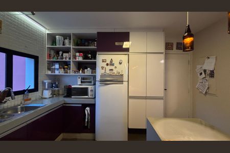 Apartamento à venda com 127m², 3 quartos e 2 vagasCozinha