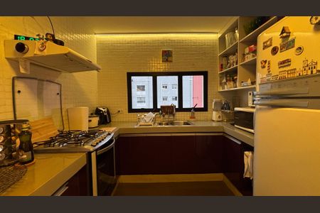 Apartamento à venda com 127m², 3 quartos e 2 vagasCozinha