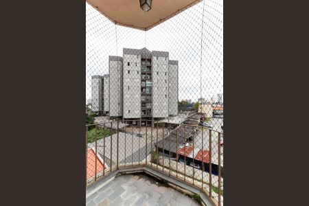 Apartamento para alugar com 65m², 2 quartos e 1 vagaSacada do quarto 1