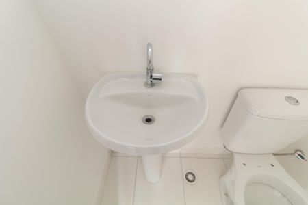 Apartamento para alugar com 34m², 2 quartos e sem vagaBanheiro