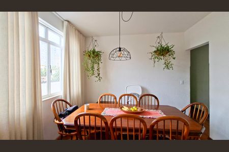 Sala de apartamento à venda com 3 quartos, 90m² em Carmo, Belo Horizonte