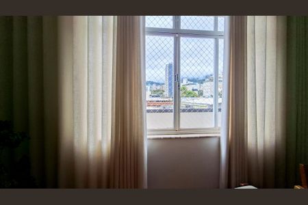 Sala de apartamento à venda com 3 quartos, 90m² em Carmo, Belo Horizonte