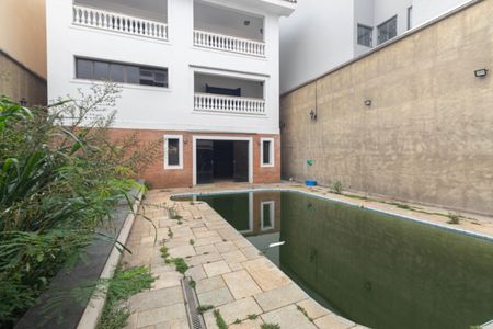 Casa à venda com 700m², 7 quartos e 8 vagasPiscina
