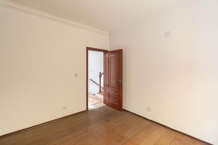 Casa à venda com 700m², 7 quartos e 8 vagasQuarto 1