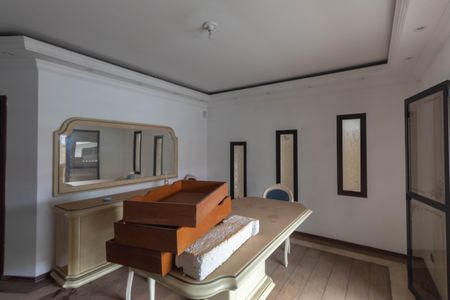 Casa à venda com 700m², 7 quartos e 8 vagasSala de Jantar