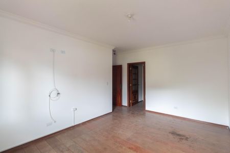 Casa à venda com 700m², 7 quartos e 8 vagasSuíte 4