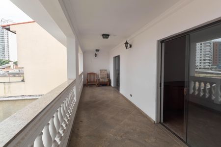 Casa à venda com 700m², 7 quartos e 8 vagasVaranda