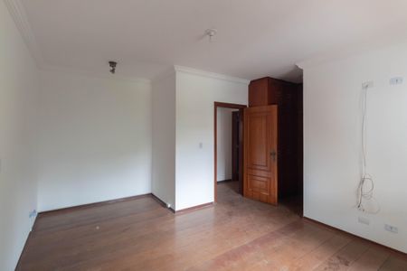 Casa à venda com 700m², 7 quartos e 8 vagasSuíte 3