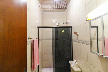 Casa à venda com 88m², 2 quartos e 1 vaga Casa à venda com 88m², 2 quartos e 1 vagaBanheiro