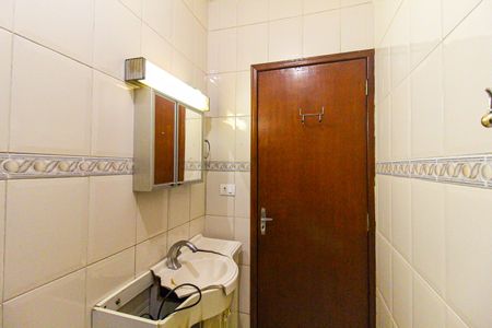 Casa à venda com 88m², 2 quartos e 1 vaga Casa à venda com 88m², 2 quartos e 1 vagaBanheiro