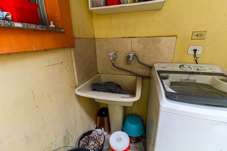 Casa à venda com 88m², 2 quartos e 1 vaga Casa à venda com 88m², 2 quartos e 1 vagaÁrea de Serviço