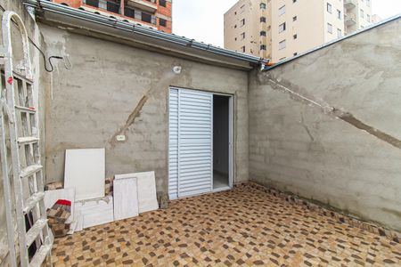 Varanda do Quarto 1 de casa à venda com 2 quartos, 88m² em Vila Carmosina, São Paulo