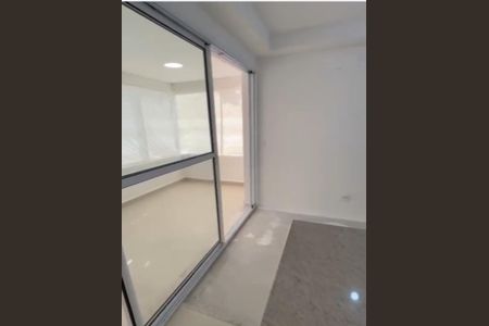 Apartamento à venda com 94m², 3 quartos e 2 vagasSala