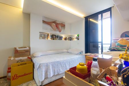 Apartamento à venda com 232m², 3 quartos e 2 vagas Apartamento à venda com 232m², 3 quartos e 2 vagasQuarto 2