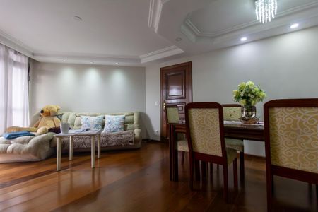 Apartamento à venda com 232m², 3 quartos e 2 vagas Apartamento à venda com 232m², 3 quartos e 2 vagasSala