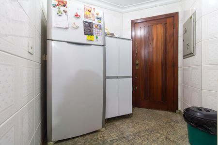 Apartamento à venda com 232m², 3 quartos e 2 vagas Apartamento à venda com 232m², 3 quartos e 2 vagasCozinha
