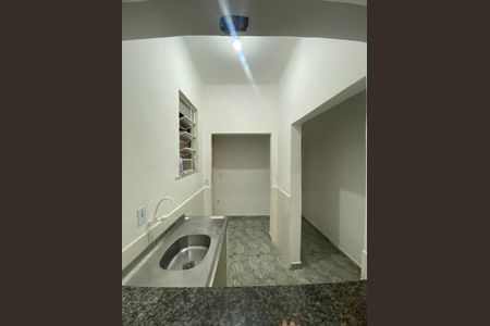 Cozinha de casa de condomínio para alugar com 2 quartos, 95m² em Abolição, Rio de Janeiro