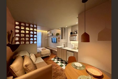 Sala de apartamento à venda com 1 quarto, 23m² em Copacabana, Rio de Janeiro