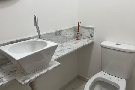 Apartamento para alugar com 70m², 2 quartos e 1 vagaLavabo